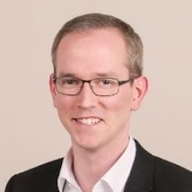 Simon Drees Headshot